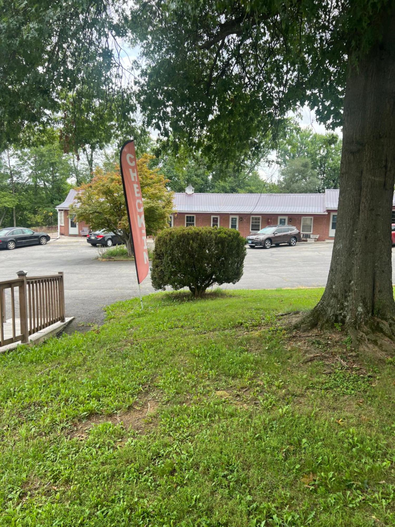 Potomac River Motel Hancock Ngoại thất bức ảnh